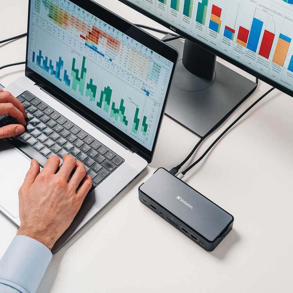 32174 VERBATIM                                                     | DOCKING STATION VERBATIM 15 PUERTOS USB-C PRO                                                                                                                                                                                                             